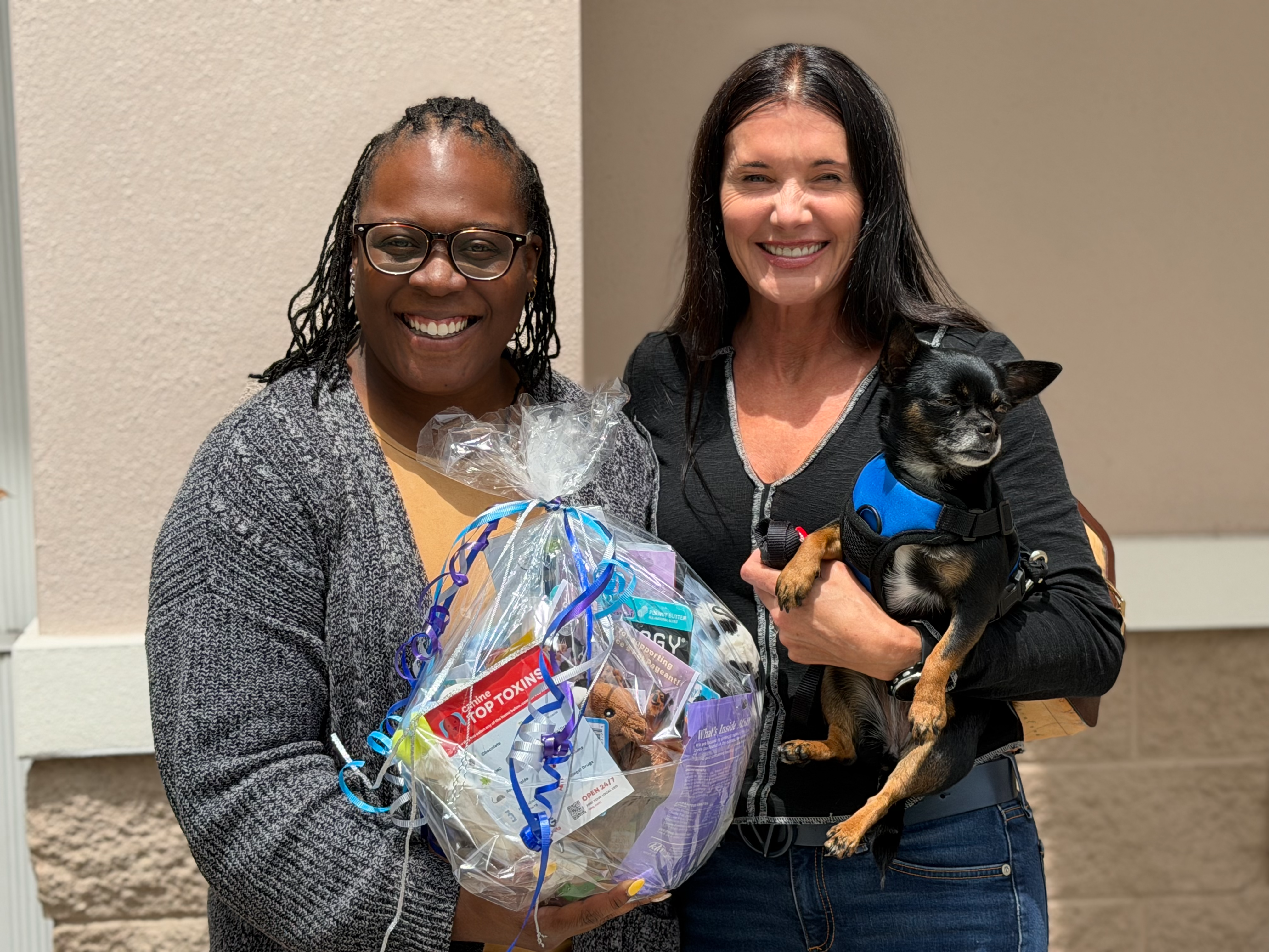 Pet Pageant winner Kirsten Becker + Ava 